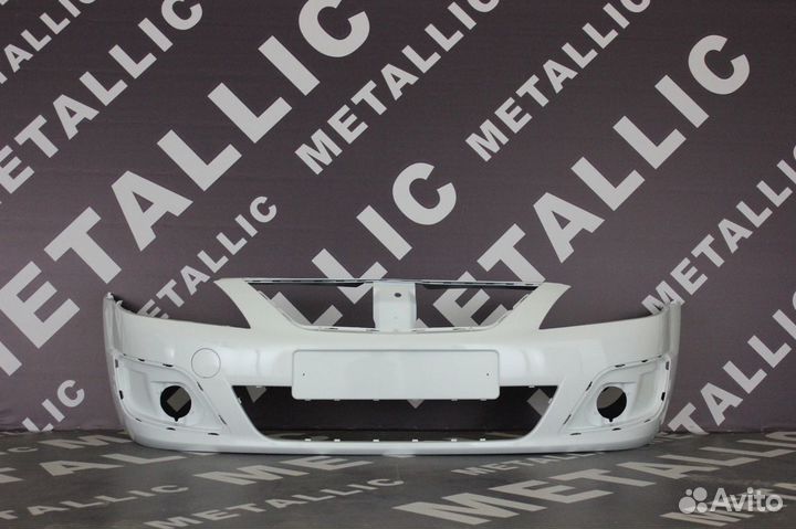 Бампер Ларгус - 21999 /передний белый цвет