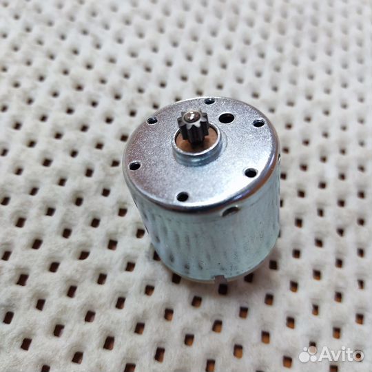 Моторчик для стабилизатора напряжения G-133