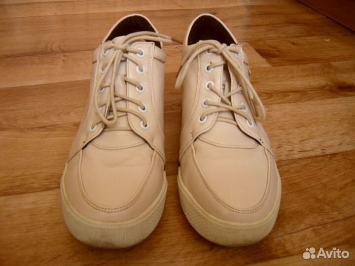 Кроссовки на платформе