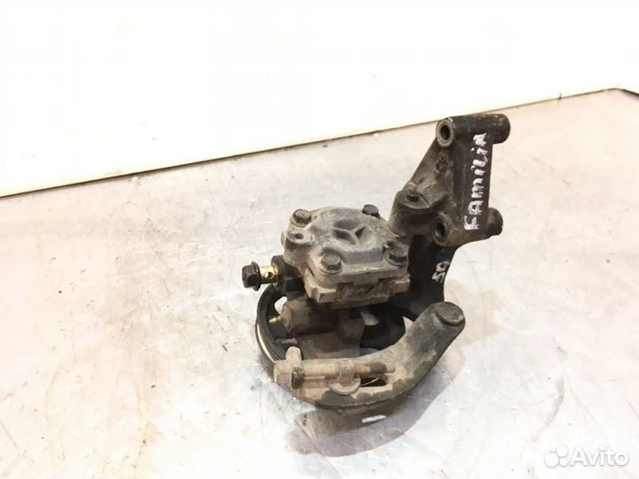 Насос гура Mazda Familia седан BJ bhalp Z5DE 1998