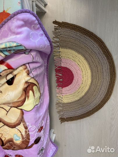 Коврик из трикотажной пряжи в детскую