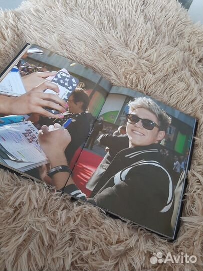 One direction книга