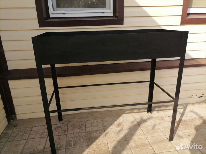 Мангал с крышей