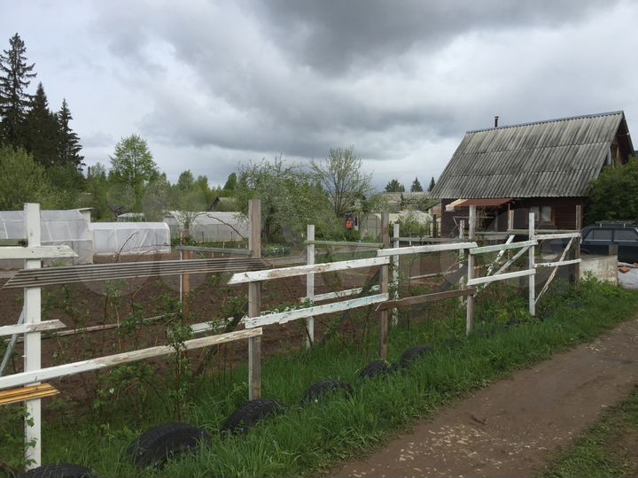 Дача 22 м² на участке 9,6 сот.