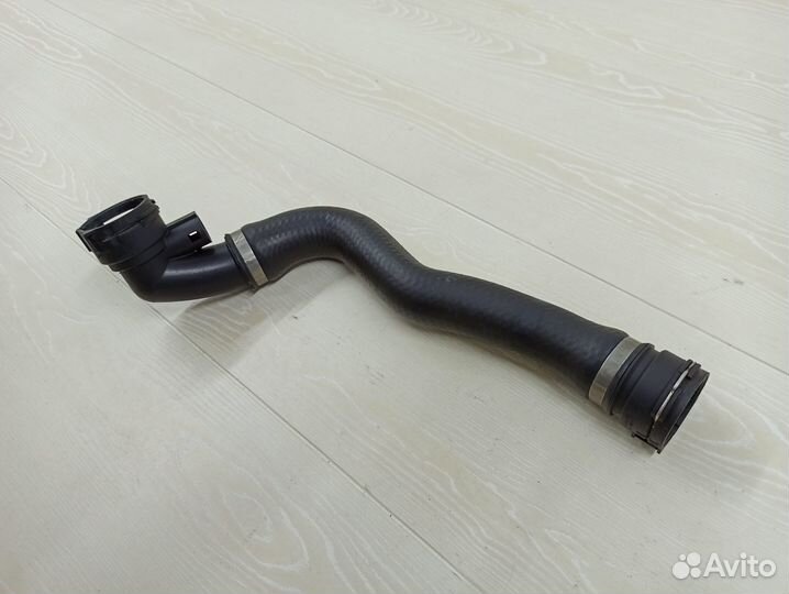 Патрубок системы охлаждения BMW X5 E53 M62B44