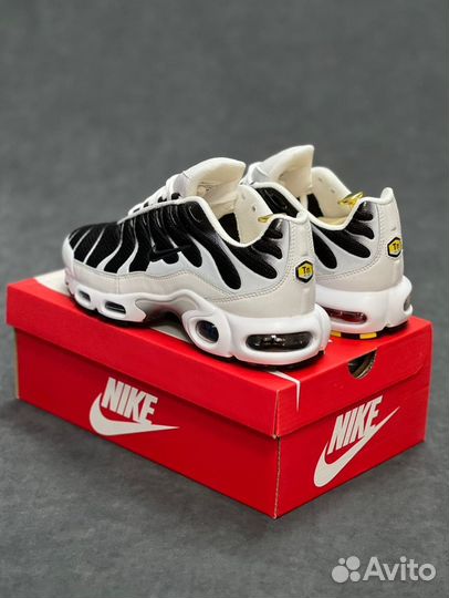 Кроссовки Nike