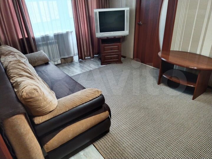 2-к. квартира, 47 м², 3/5 эт.