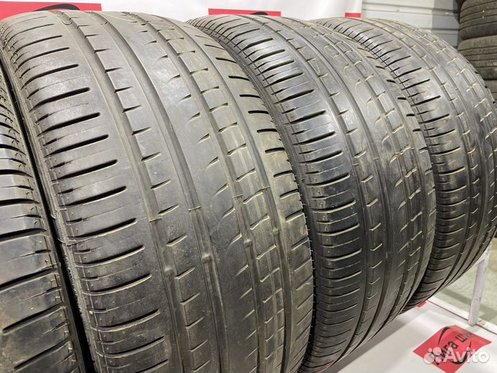 Pirelli P Zero Rosso 275/45 R19
