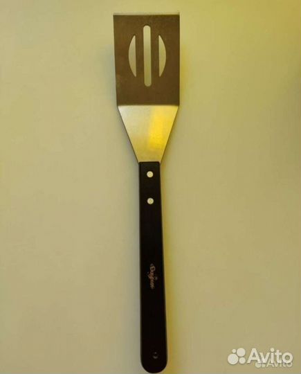 Лопатка для гриля новая