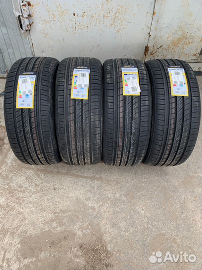 Austone Athena SP-303 255/45 R20