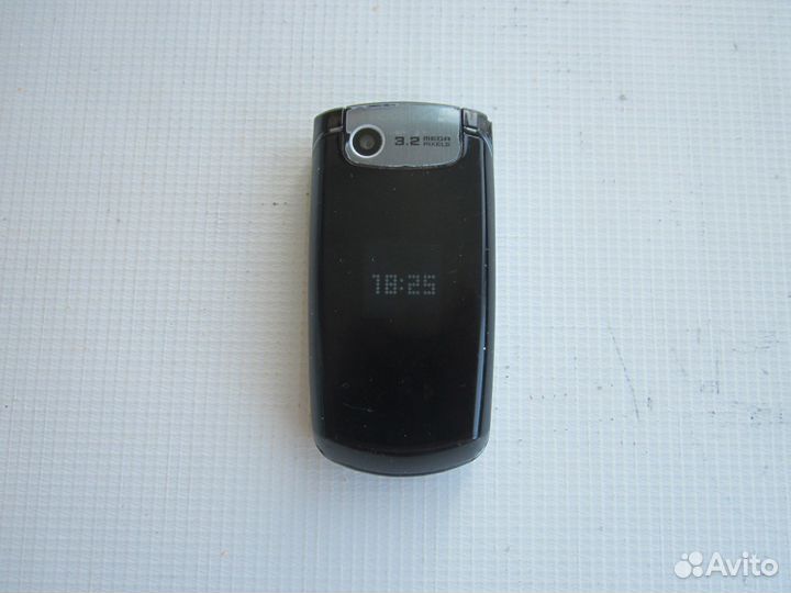 Samsung GT-S5610