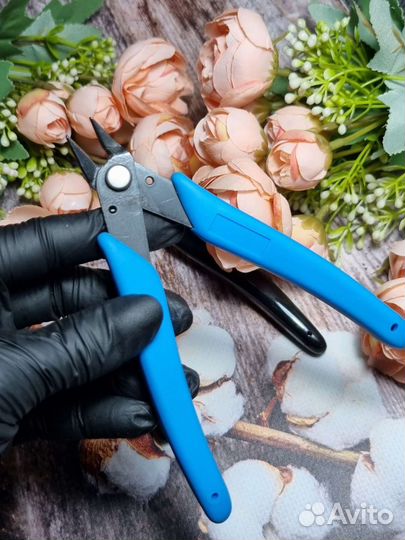 Щипцы для маникюра (для работ с пирсингом)