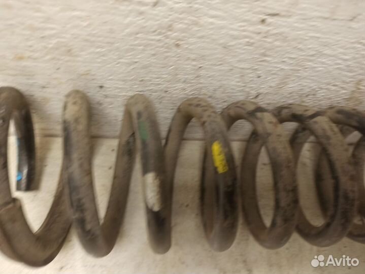 Пружина задняя Хендай