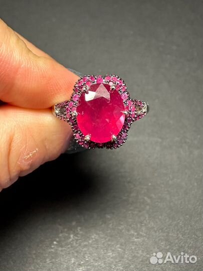 Кольцо с рубином