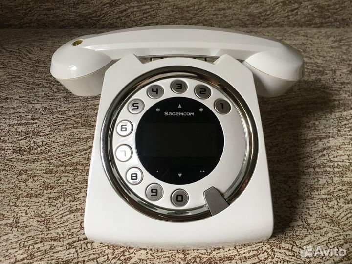 Продам радиотелефон Sagemcom Sixty