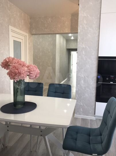 2-к. квартира, 60 м², 9/16 эт.