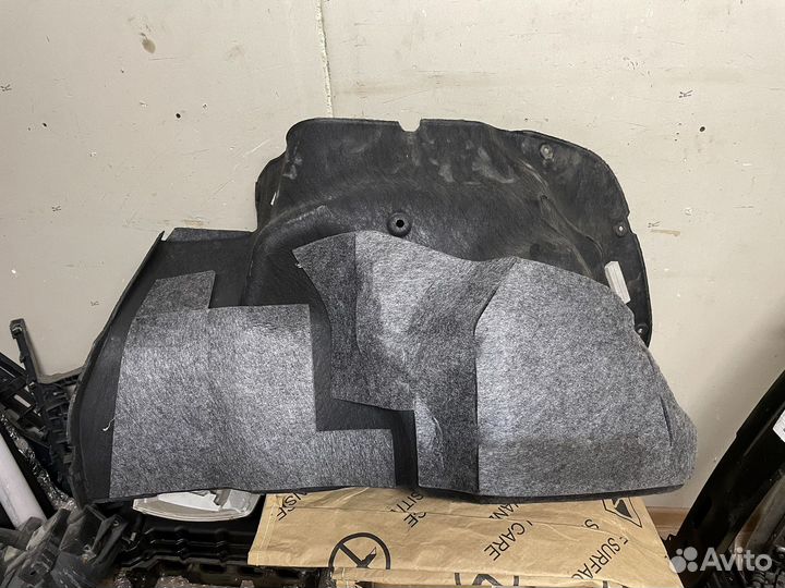 Левая обшивка багажника Хендай Солярис 1 Седан