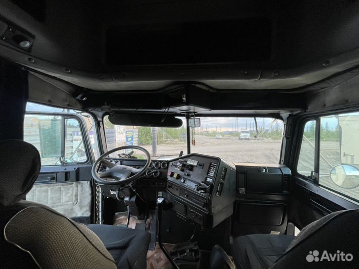 Freightliner FLD 120 с полуприцепом, 2001