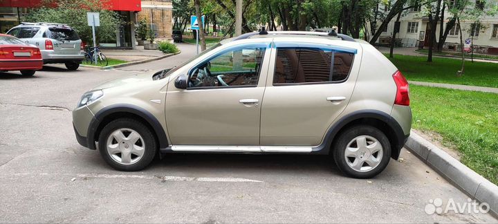 Renault Sandero Stepway 1.6 МТ, 2012, 337 000 км