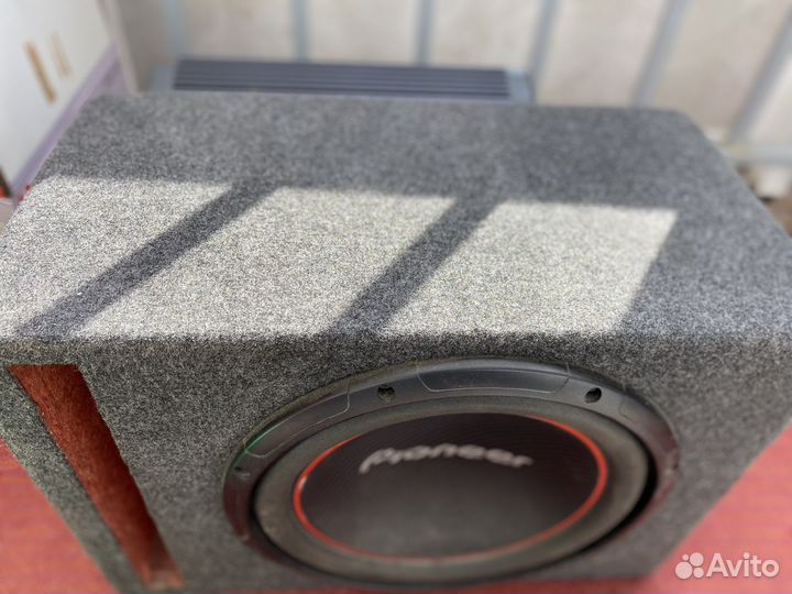 Акустика колонки сабвуферы