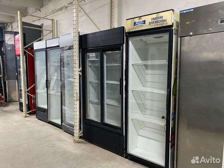 Холодильный шкаф