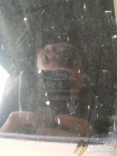 Стекло заднее правое Ford Focus 2 1.8 2005-2011