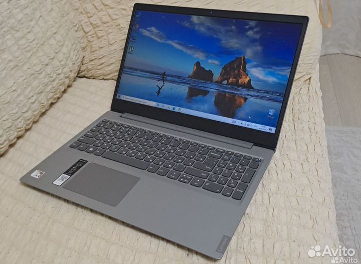 Новый Lenovo ideapad 3 - intel N4020 4Гб DDR4 SSD