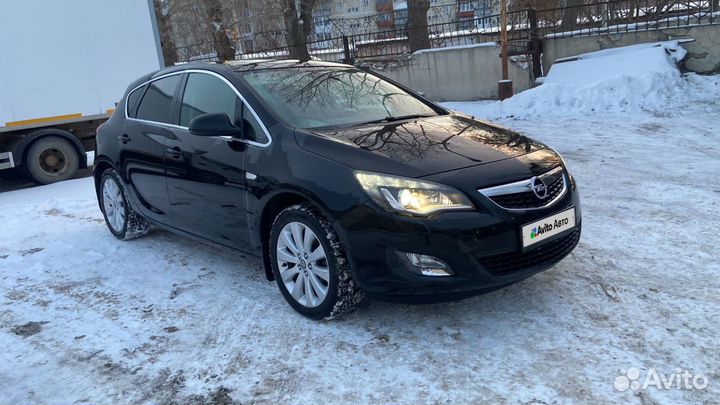 Opel Astra 1.4 AT, 2011, 137 000 км