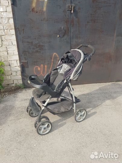 Прогулочная коляска graco
