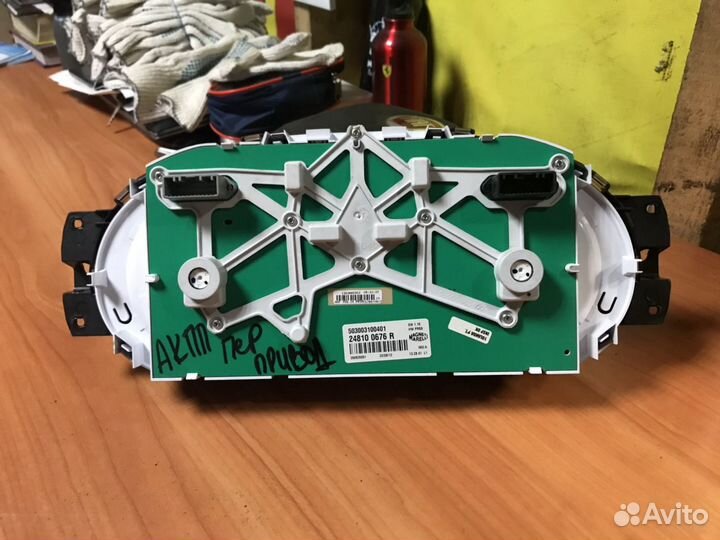 Renault Duster щиток приборов