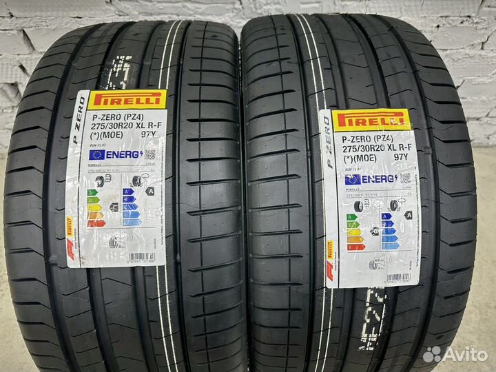 Pirelli P Zero PZ4 275/30 R20 95Y