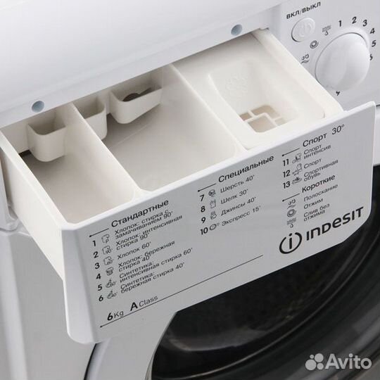 Стиральная машина Indesit IWS D 6105B дисплей 6 кг