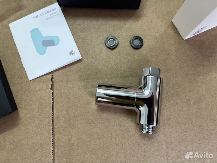 Проточный электронный термометр для душа/ванной