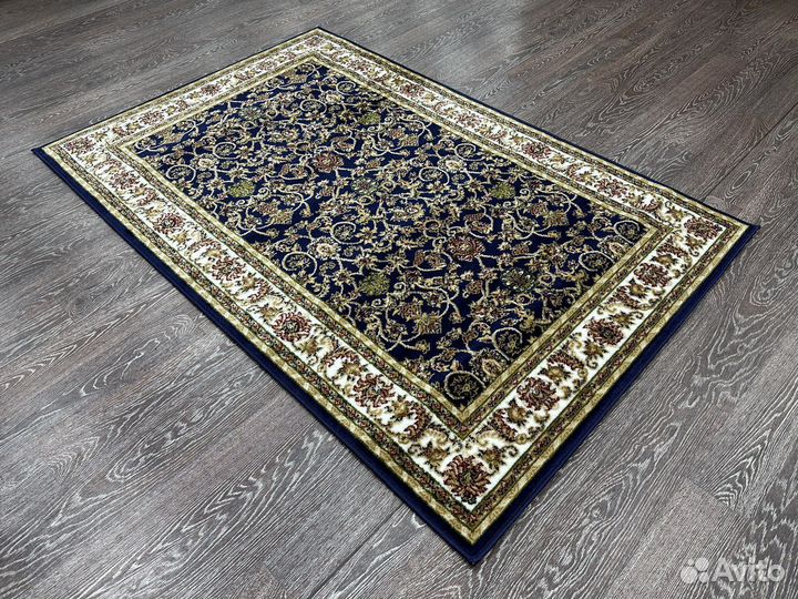 Ковер 1.2х1.7 новый, классический