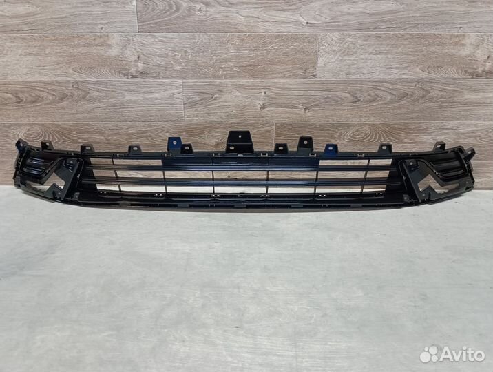 Решетка в бампер нижняя Haval Jolion