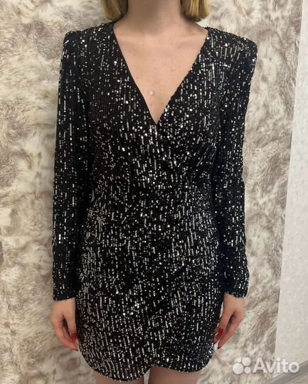 Платье праздничное женское 44