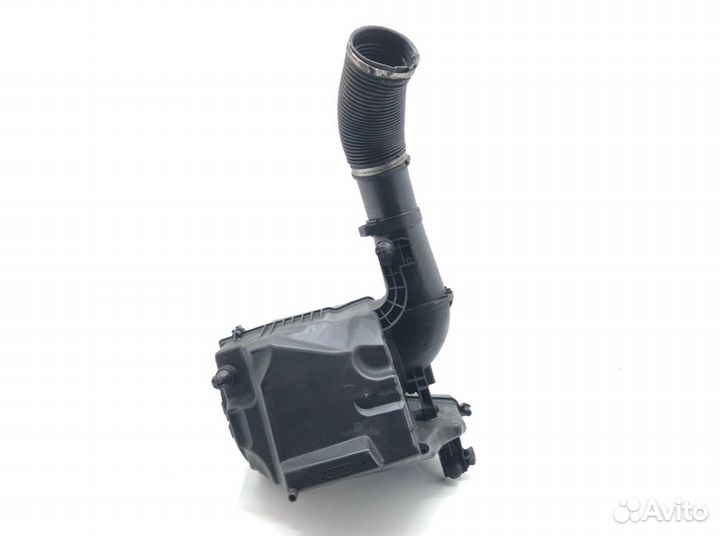 Корпус воздушного фильтра Volvo S40 2.0 TD 2008