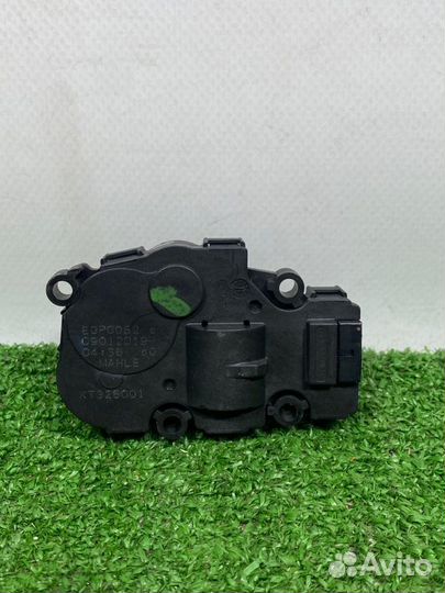 Сервопривод заслонок печки Bmw X5 G05 2019