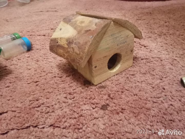 Для хомяка (домик, поилки, колесо)