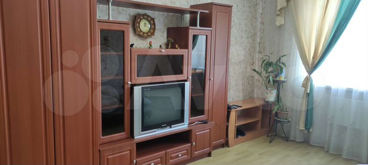 1-к. квартира, 42 м², 3/13 эт.