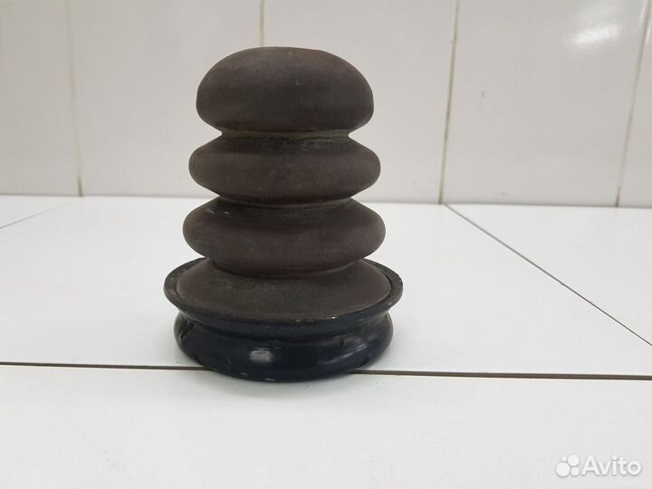 Отбойник правый задней рессоры (Ford Transit viii)