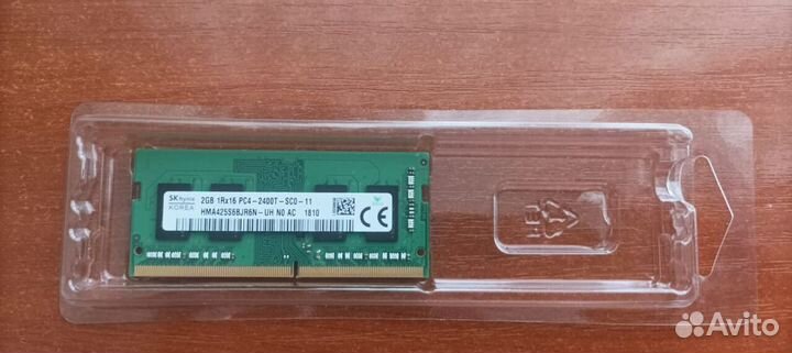 DDR4 SK hynix 2GB 1Rx16 PC4-2400T-SCO-11