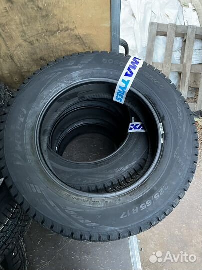 Viatti Bosco Nordico V-523 225/65 R17 102T