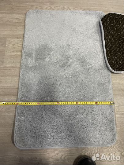 Коврики для ванной и туалета