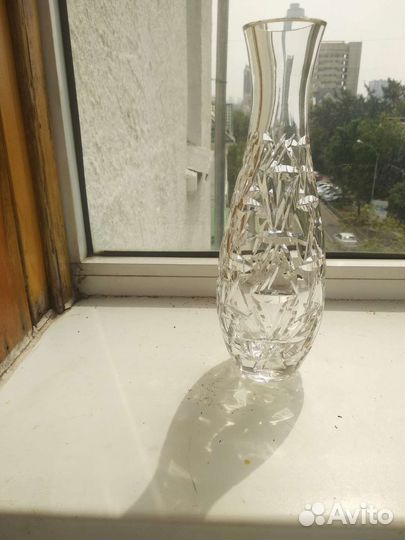 Вазы для цветов хрусталь, керамика, камень, стекло