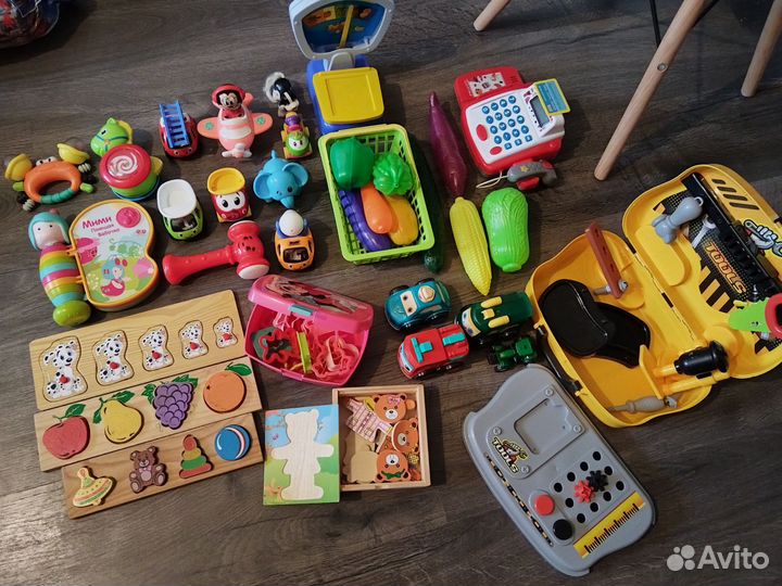 Развивающие игрушки пакетом
