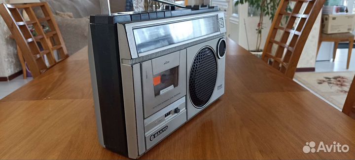 Магнитола sanyo M2429h