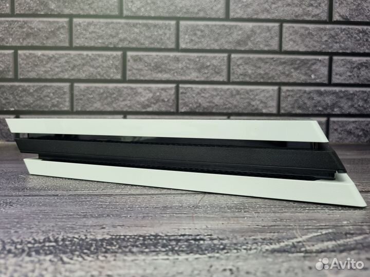 PlayStation 4 Pro Death Stranding Edition с игрой