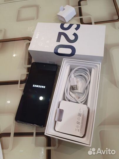 Samsung Galaxy S20 FE, 6/128 ГБ