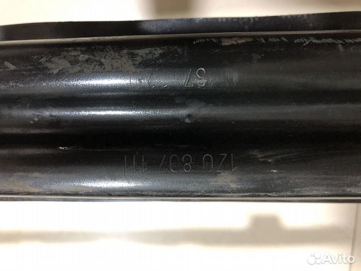 Усилитель переднего бампера Skoda Oktavia А5